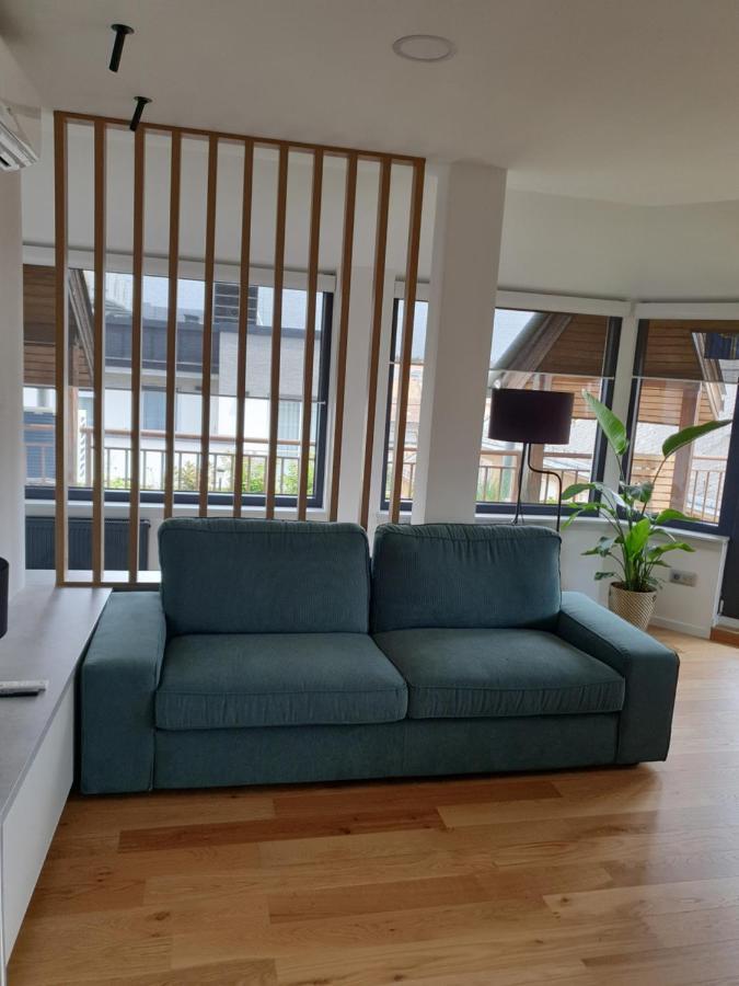 Modern Top Floor Loft With Balcony Budapest Exterior foto